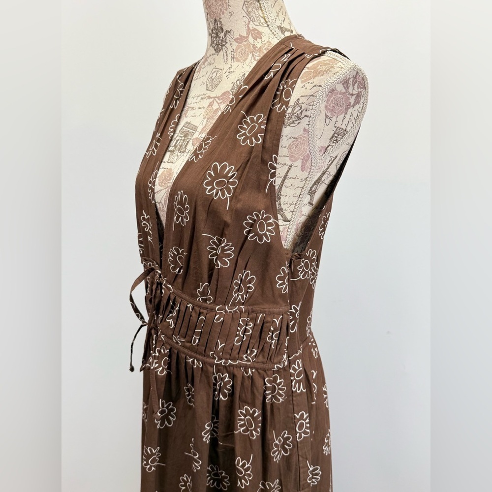 FAITHFUL the BRAND Chocolate brown MARTA daisy print deep V Midi Dress size 8 - Picture 5 of 14